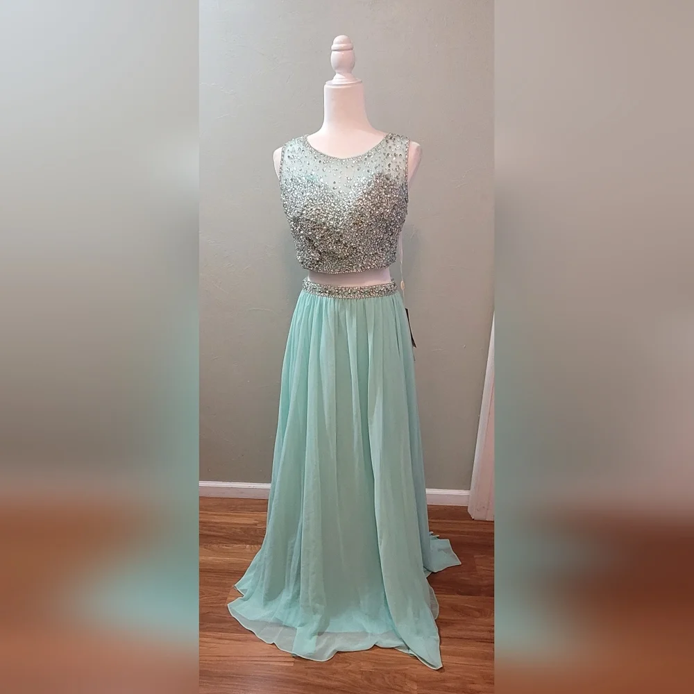 Dancing Queen Mint Green Two-Piece Prom Dress - Picture 3 of 6